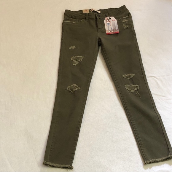 Levi's Other - Levi’s 710 Super Skinny Distressed Jeans Adjustable Waist
